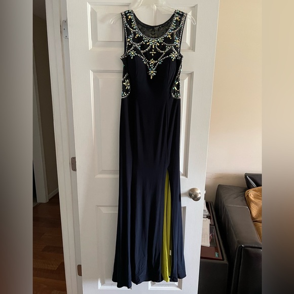 Betsy & Adam Formal Dress Size 12 - Picture 5 of 16